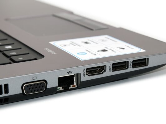 لپتاپ استوک HP مدل ProBook 470 G1 پورت های چپ