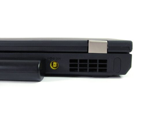 لپ‌تاپ استوک Lenovo مدل ThinkPad W520 کانکتور پاور