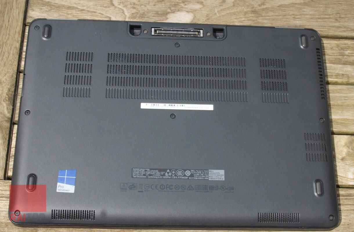 لپ تاپ استوک 12.5 اینچی Dell مدل Latitude E7270 قاب زیرین