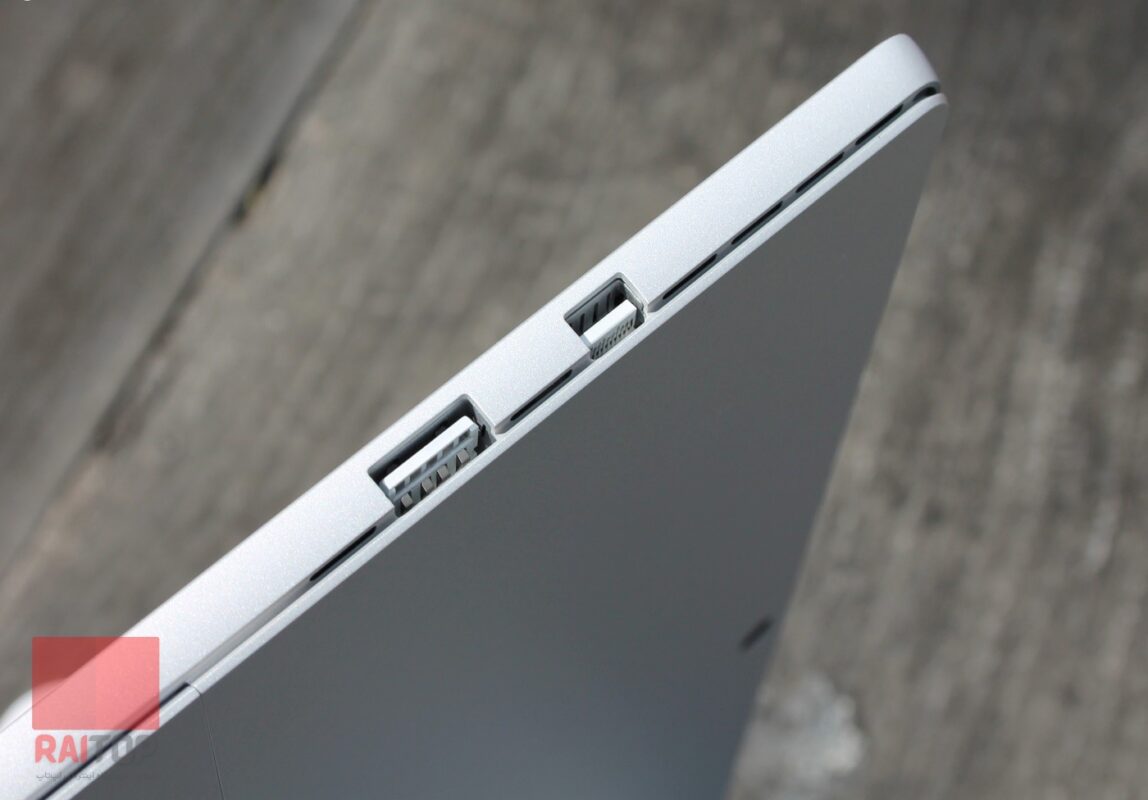 تبلت استوک Microsoft مدل Surface Pro 5 همراه با کیبرد پورت ها