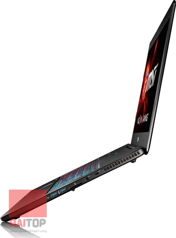 لپ تاپ گیمینگ 17 اینچی MSI مدل GS72 راست