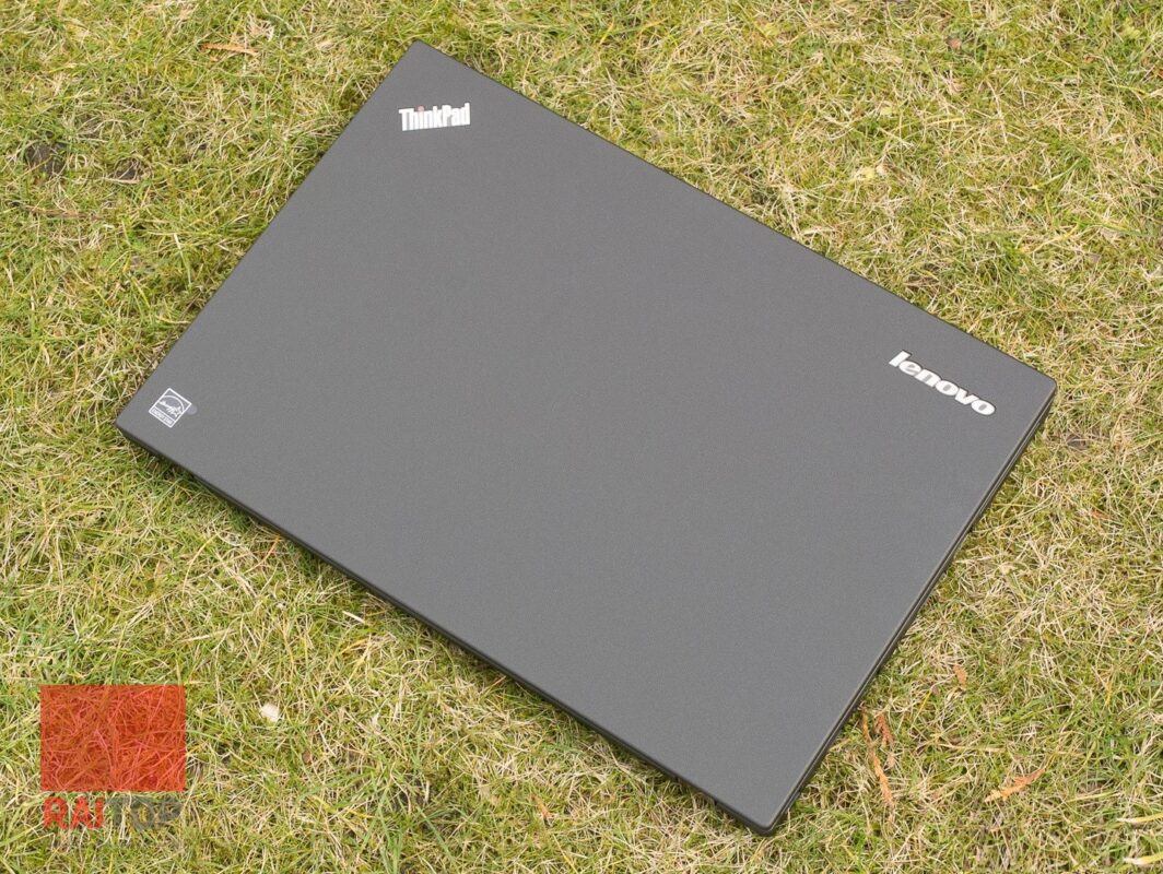 لپ تاپ 15 اینچی Lenovo مدل ThinkPad T550 بسته